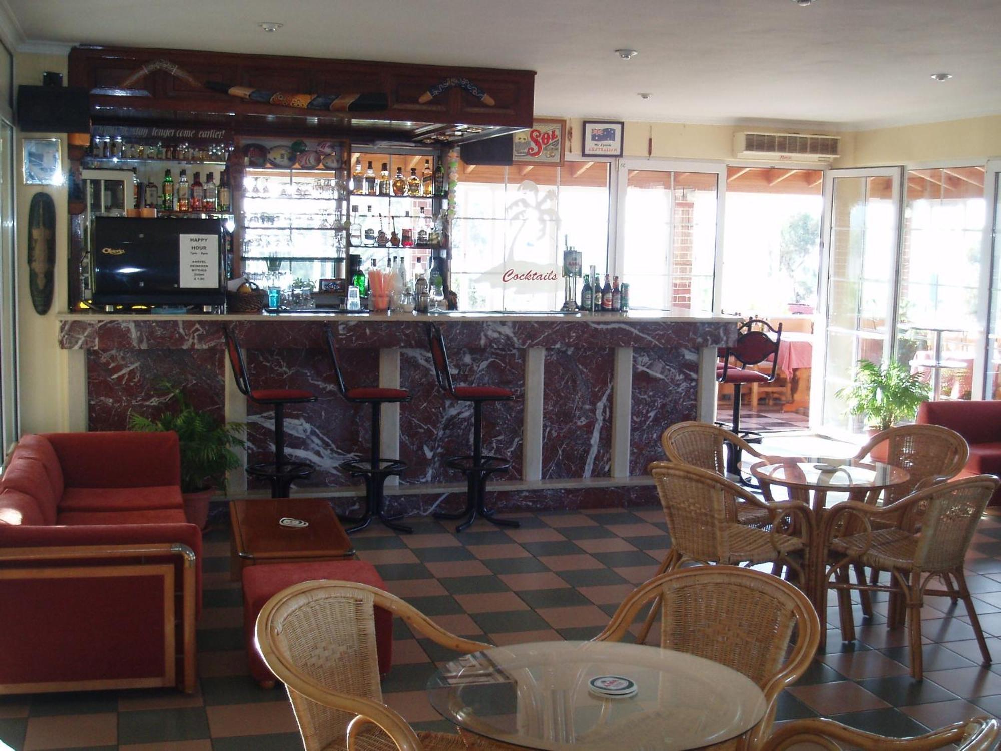 Anaxos Hotel Экстерьер фото